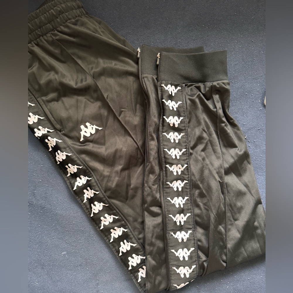 KAPPA PANTS- never worn